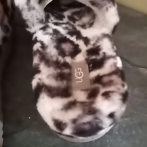 NWOT Leopard Panther Print Fluffitta Platform UGG Sandals or Slippers Sz 8 - Picture 7 of 10
